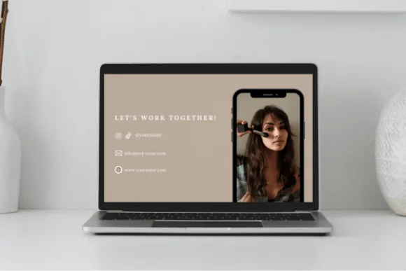 4 UGC Portfolio Canva Template