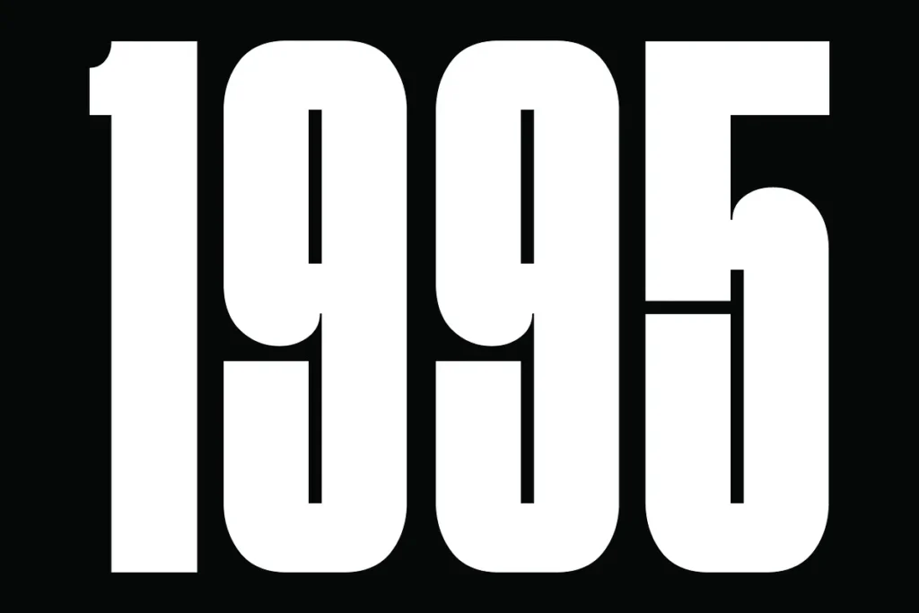 2 Machro Condensed Typeface Font