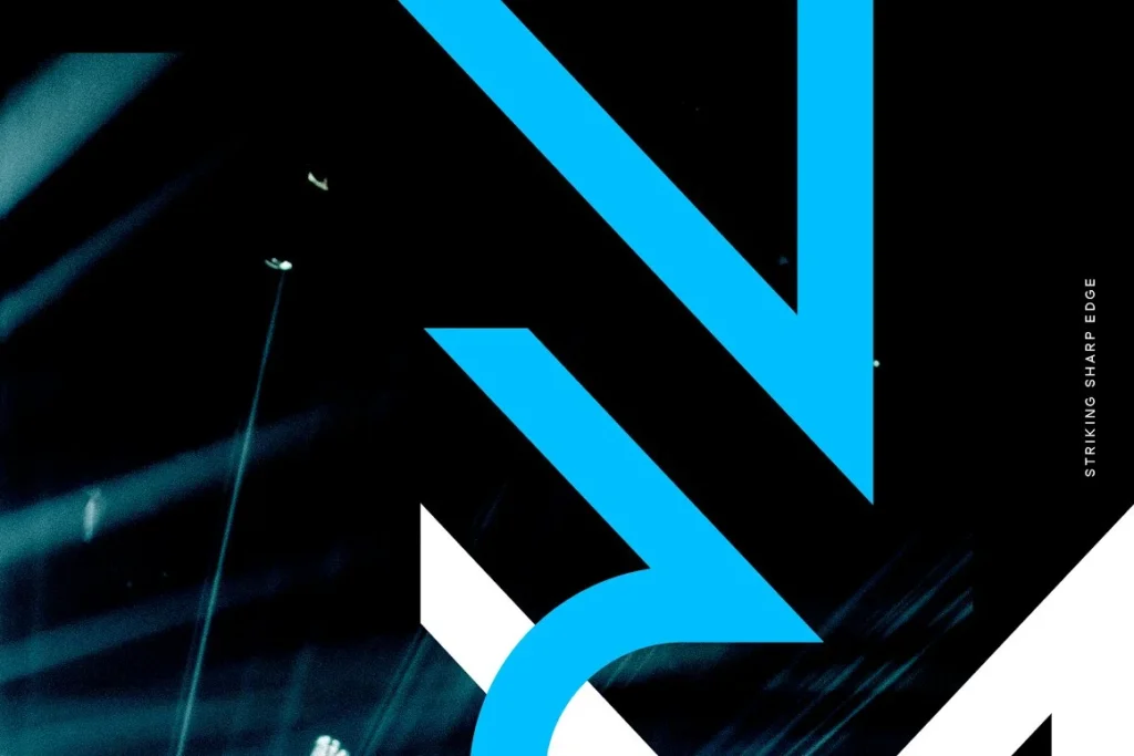 4 Atom Sharp edge Typeface Scifi Font